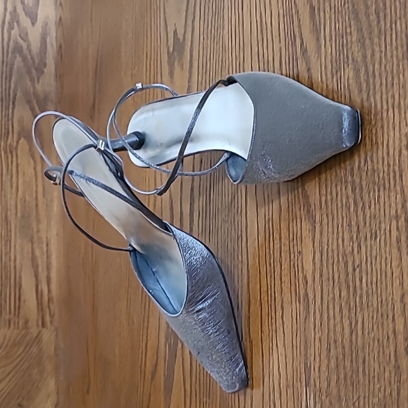 Vintage Stuart Weitzman Fabric Upper Shoes - Picture 10 of 10